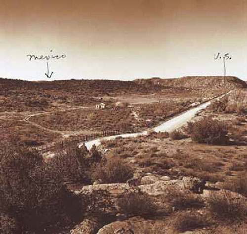 Flying Crow/Border #2/TV