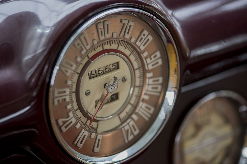 1947 Buick Roadmaster Dashboard